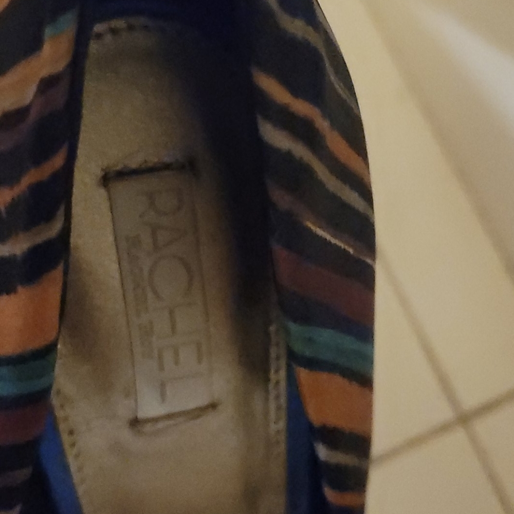New Rachel Roy Pumps - Picture 12 of 12